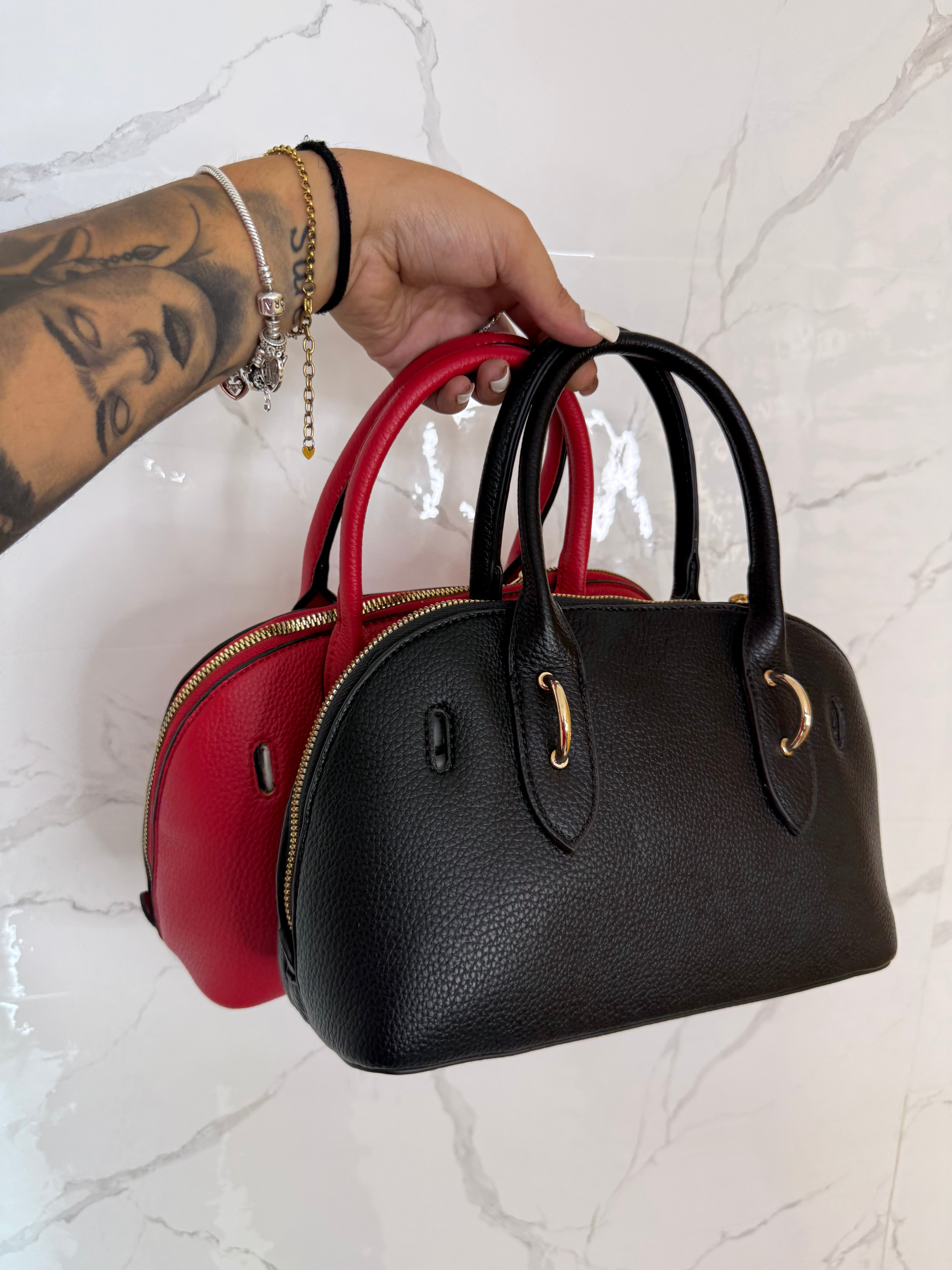 Borsa Ylaria