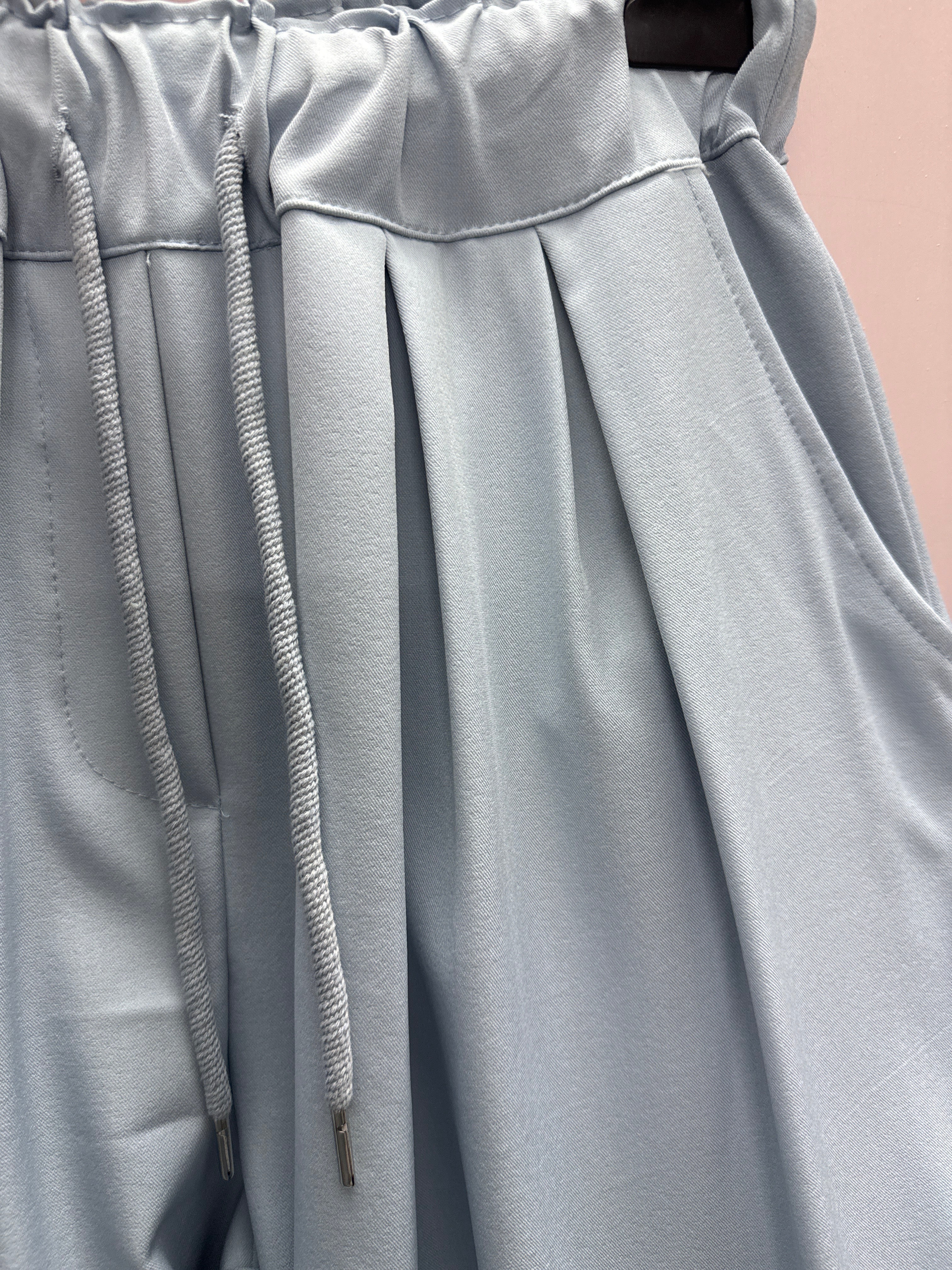 Pantalone Tiana